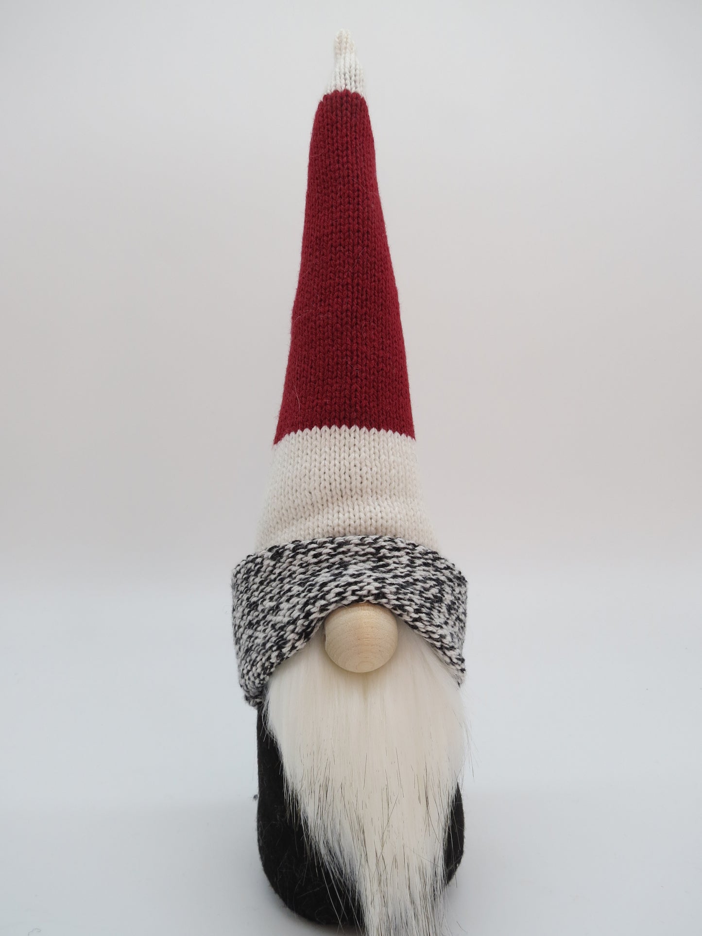 15" Medium Gnome (5797) - Red/White/Black Stripes