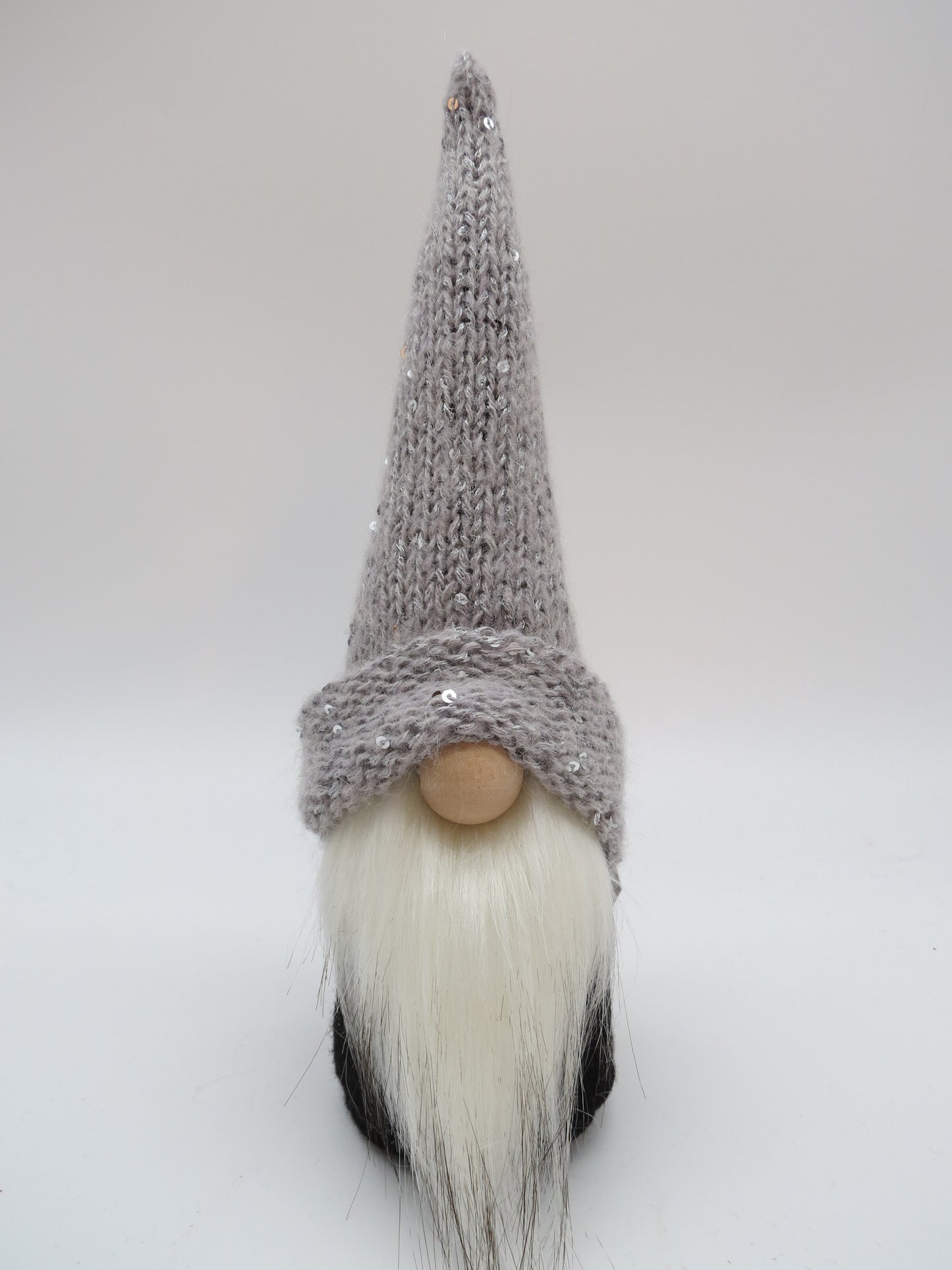 10" (25.4 cm) Small Gnome (6091) Light Gray with Sparkles