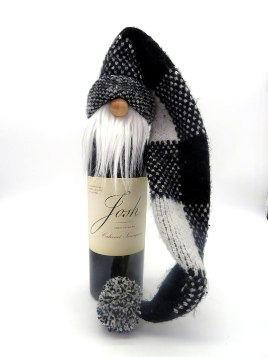 18 - 21" (45.7 - 53.3 cm) Tree/Bottle Topper Gnome (6174) - Black/White Plaid
