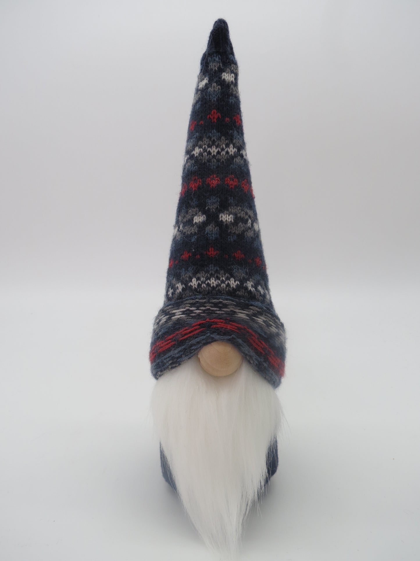 10" (25.4 cm) Small Gnome (6182) Navy/Red/White/Gray